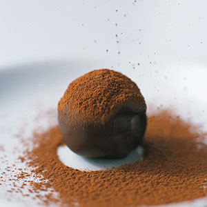 chocolate-truffles-rs-608411-l.jpg
